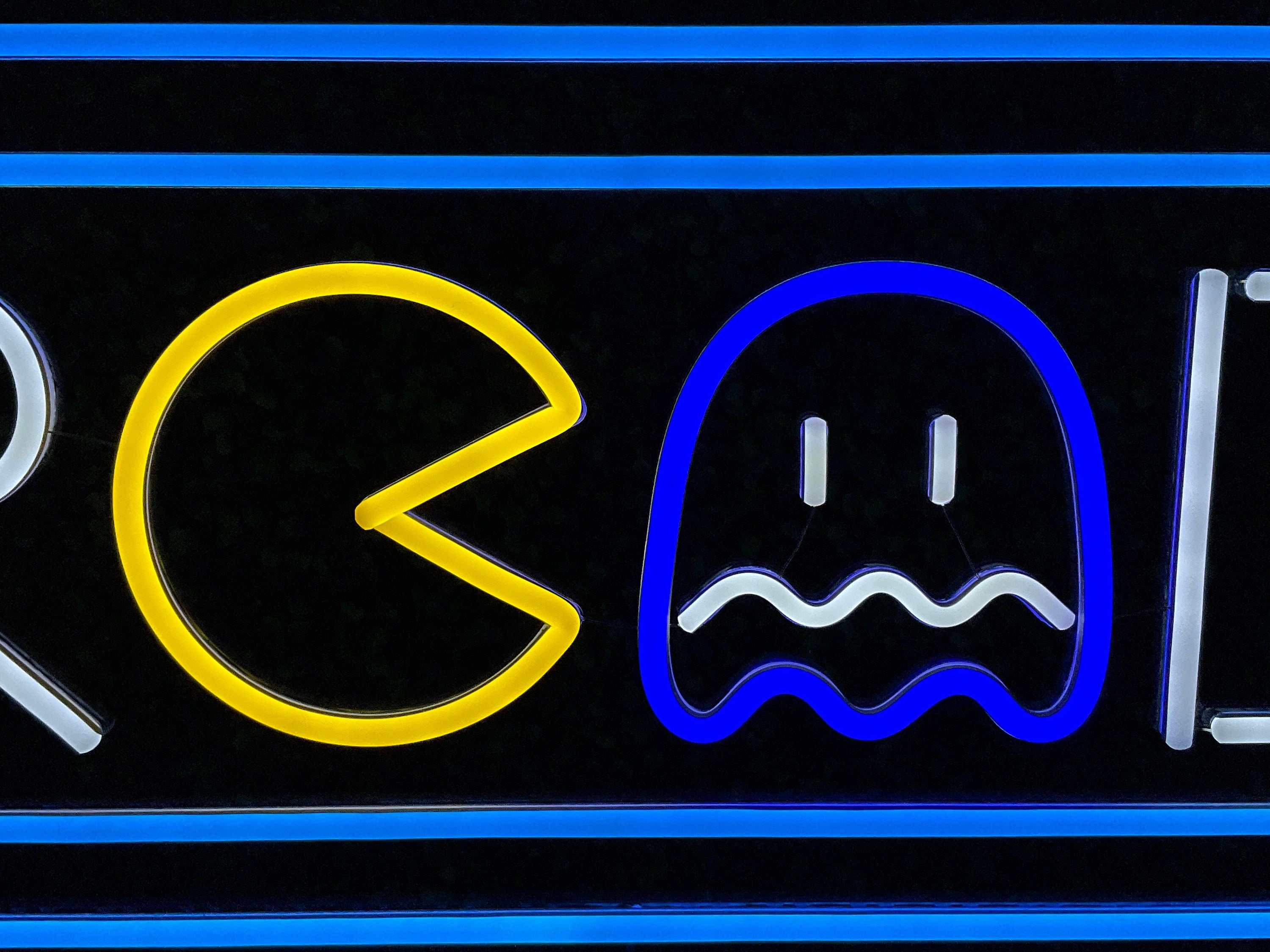 Pacman Arcade Neon Sign | Gaming Decor - NeonChili