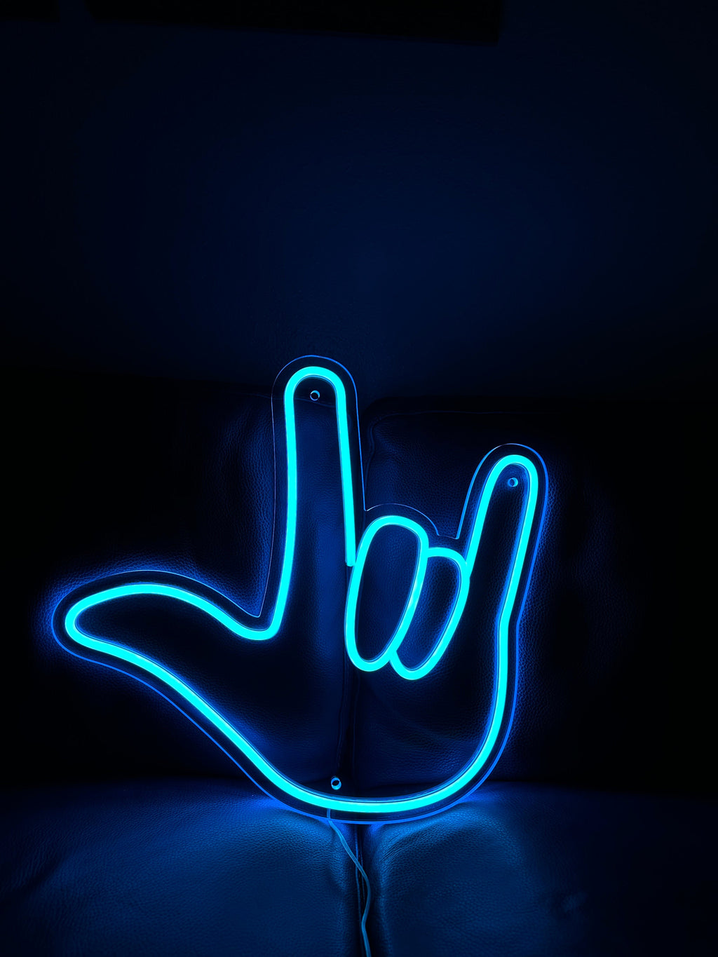 I Love You Fingers Neon Sign - Home Decor Neon Sign - International Sign Language Neon Sign